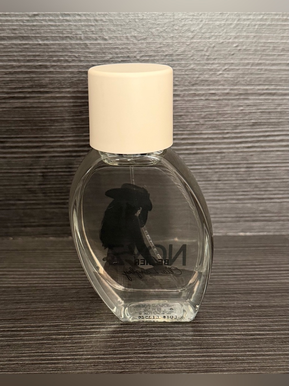 NOYZ Be Her by Ella Langley Eau de Parfum - Clear Bottle with White Cap - Picture 4 of 10